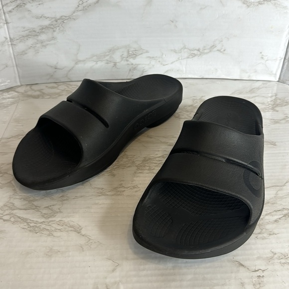 OOFOS OOahh Slide Recovery Sandals Black Mens Size 11 - Picture 2 of 6